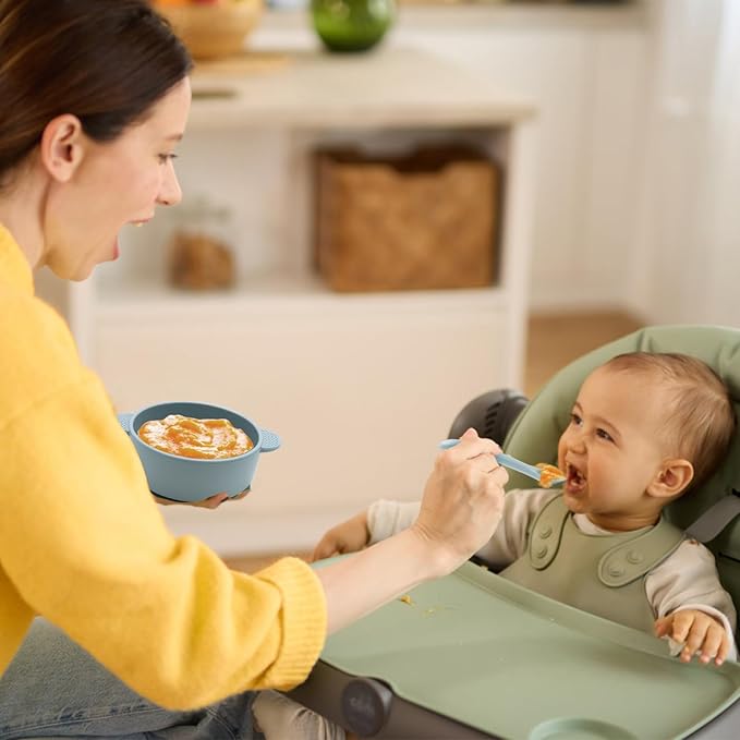 The First Spoon That Grows With Them: Why the 6-Pack Silicone Feeding Spoons Are Every Parent’s Mealtime Hero